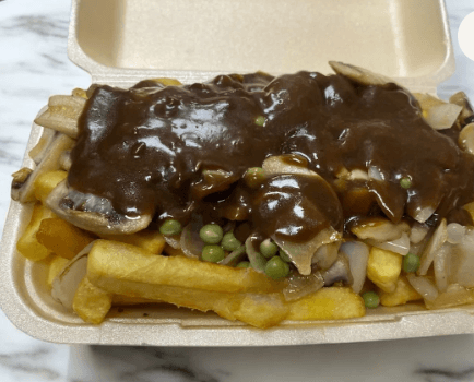 Gravy, Chips, Peas, Onion & Mushroom